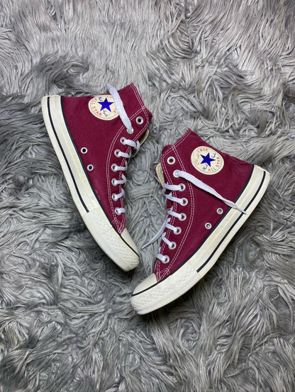 Converse High Top (39.5)
