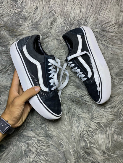 Vans Low Top (40.5)