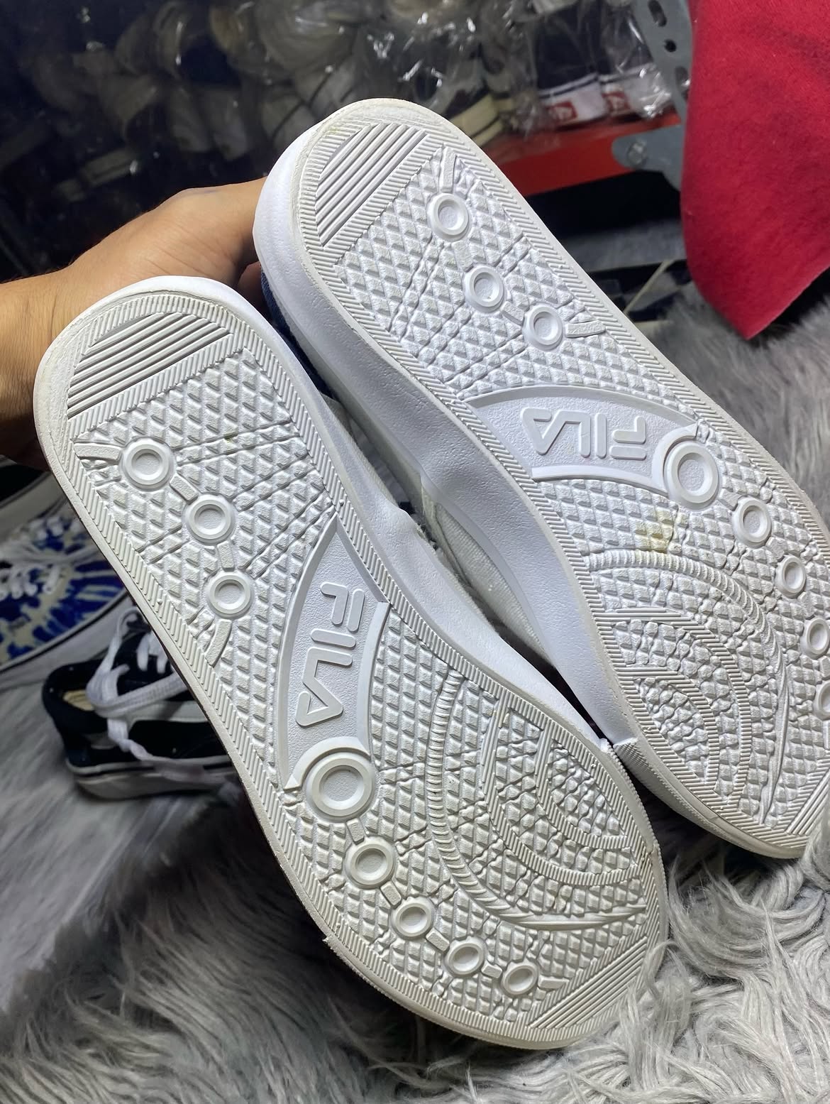 Fila Shoes Size (44)