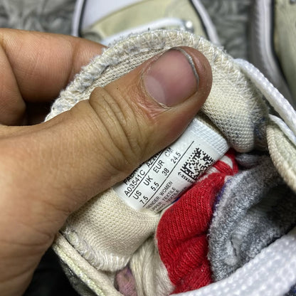 Converse High Top (38)