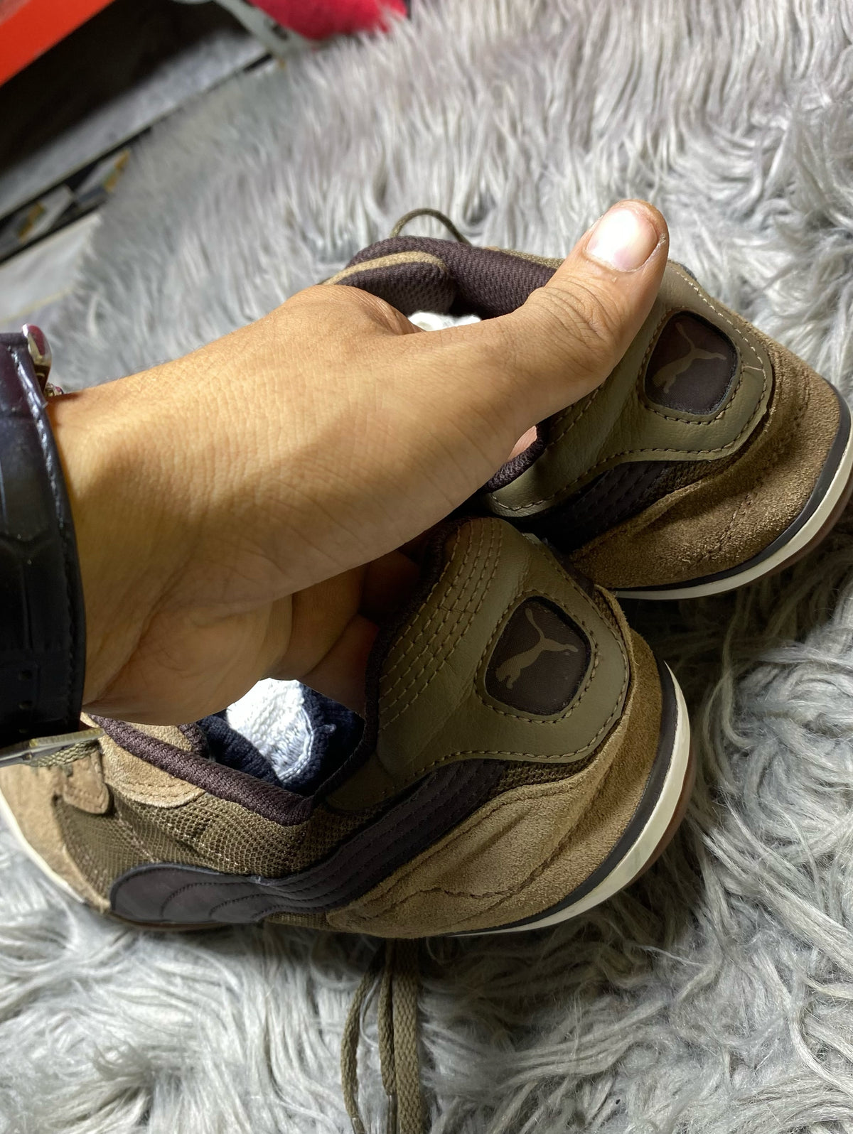 PUMA SHOES SIZE (44.5)
