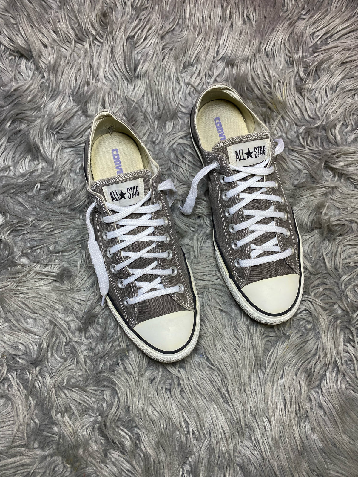 Converse Low Top (44)