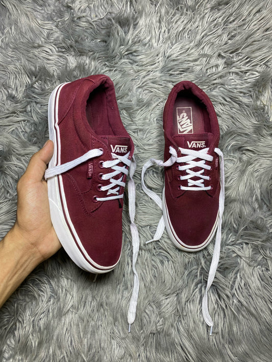Vans Low Top (40)