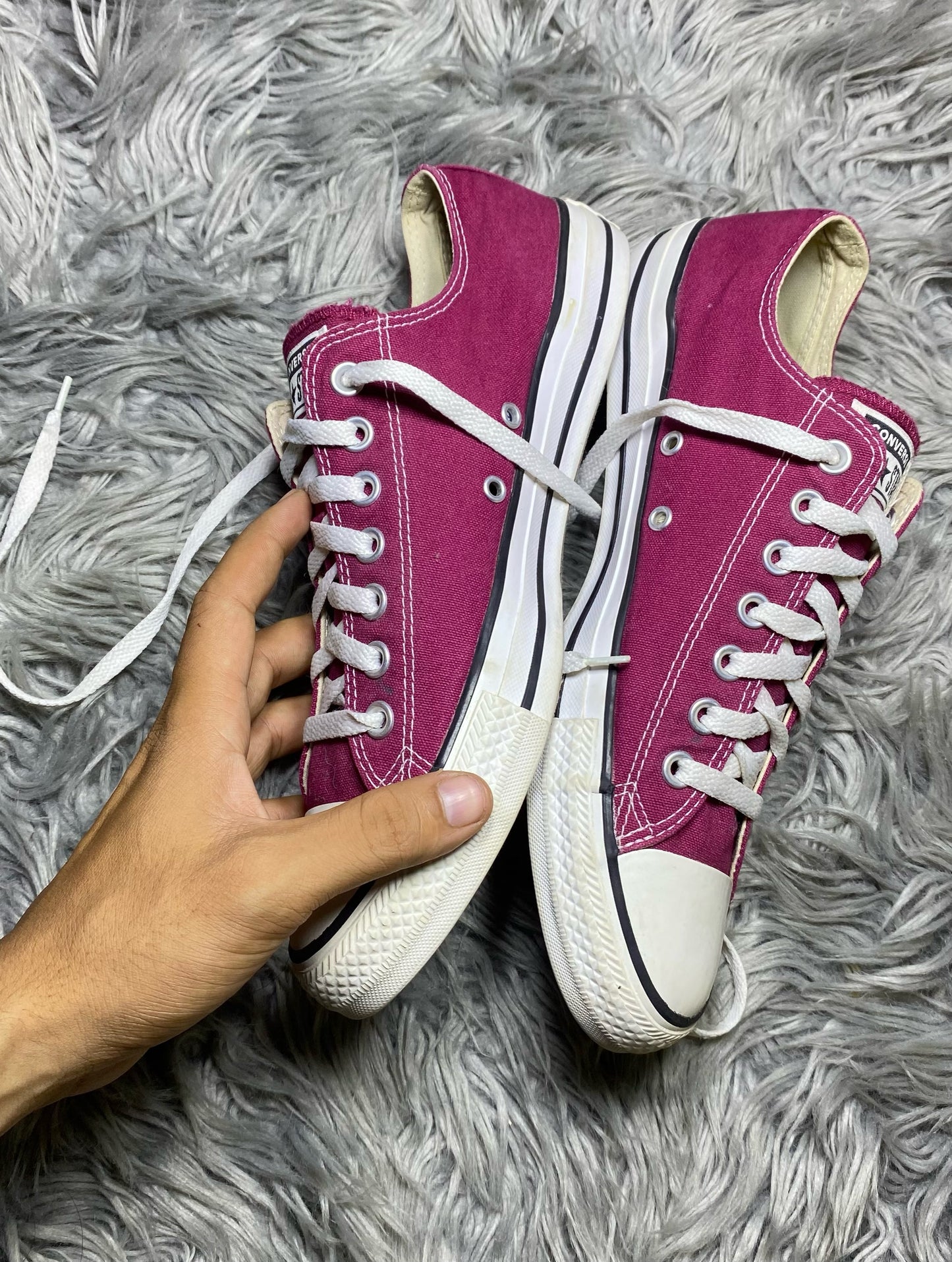 Converse Low Top (42.5)