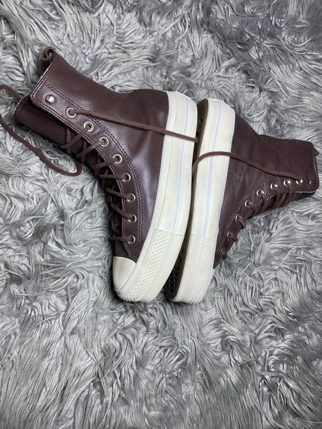 Converse High Top (39)