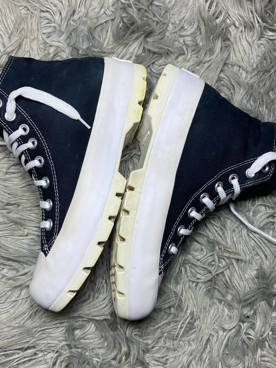 Converse High Top (39.5)