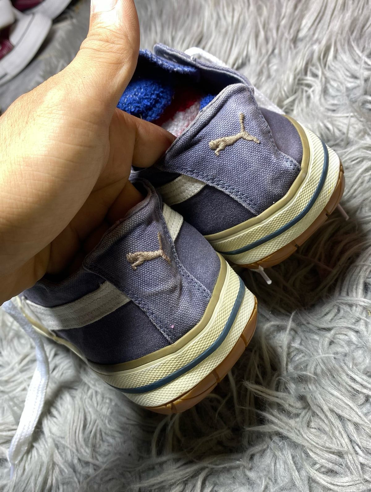 PUMA SHOES SIZE (46)