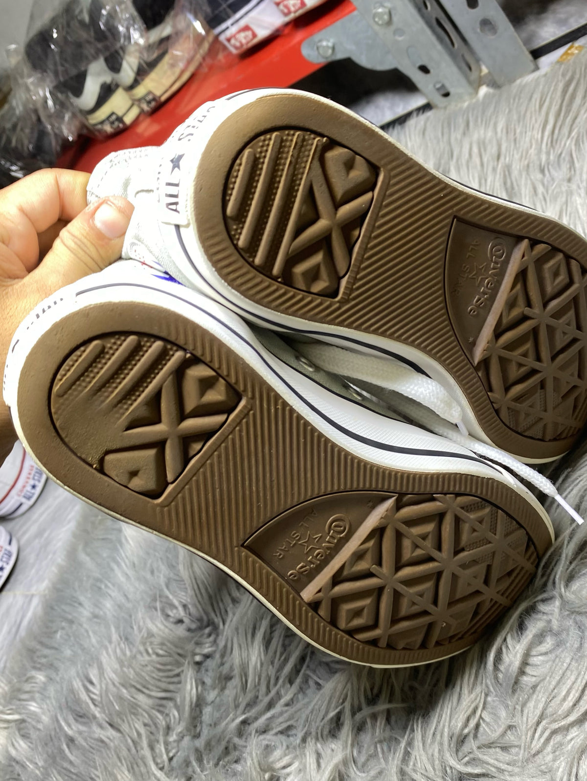 Converse High Top (39)