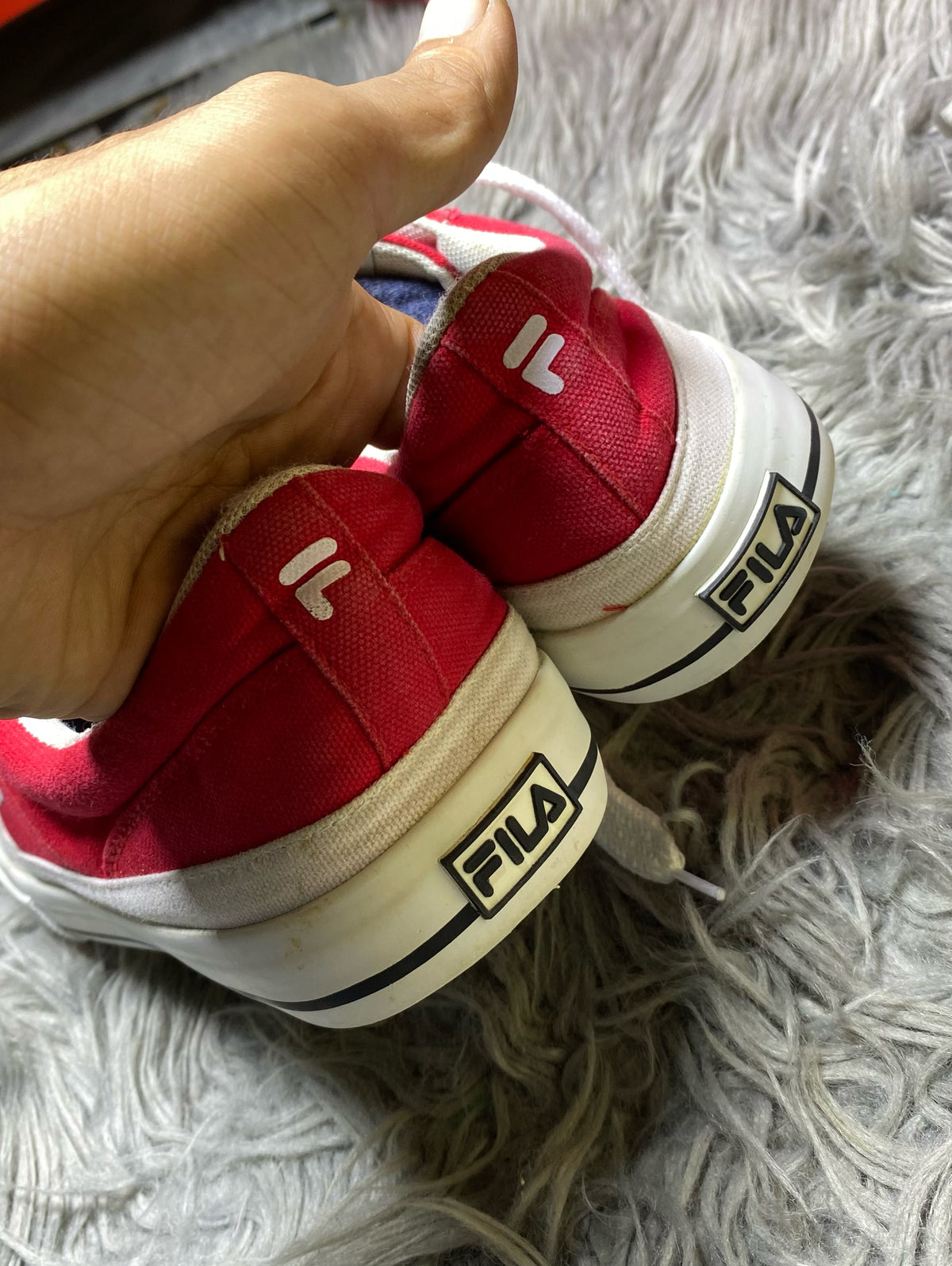 Fila Shoes Size (40)