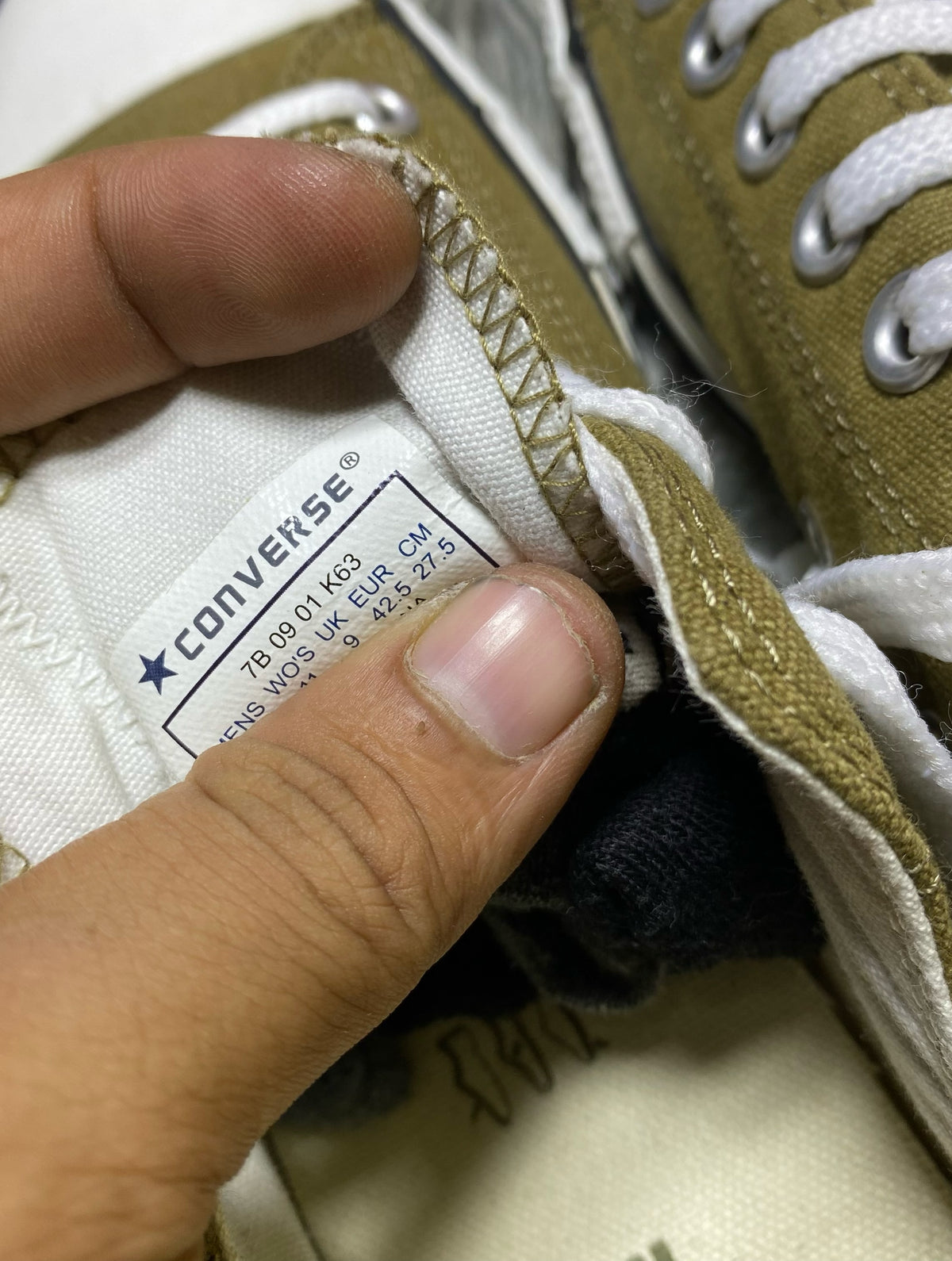 Converse Low Top (42.5) F4246