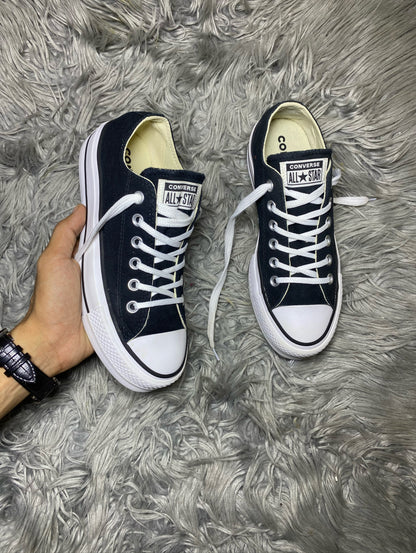 Converse Low Top (37.5)
