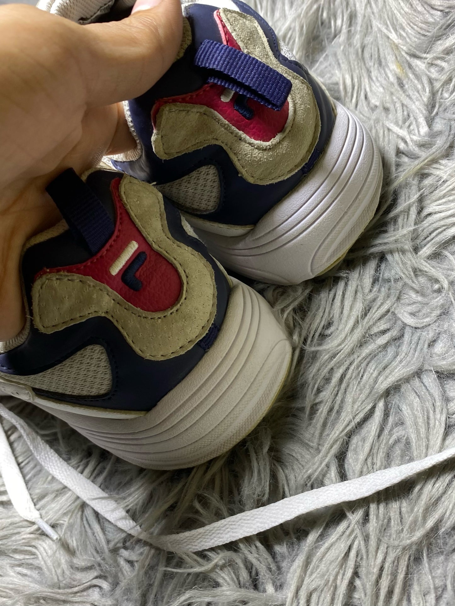 FILA Shoes Size (41)