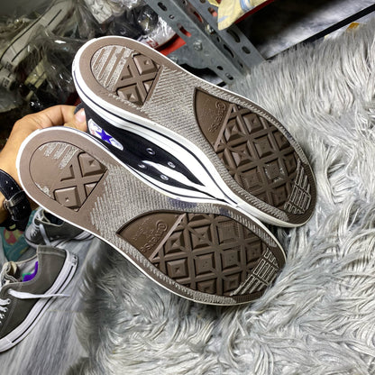 Converse High Top (41.5)