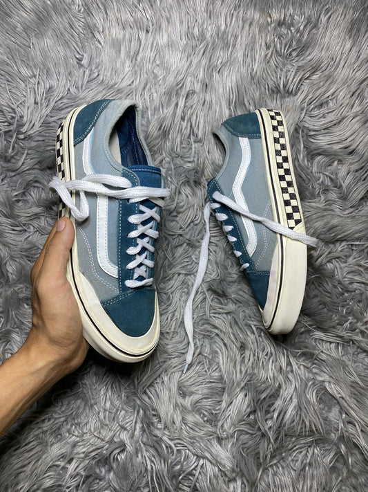 Vans Low Top (42)