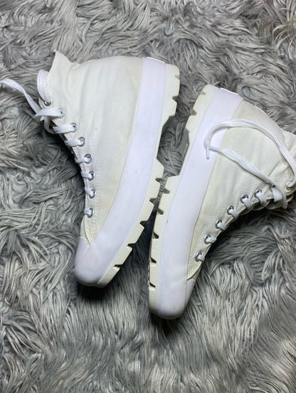 Converse High Top (41.5)