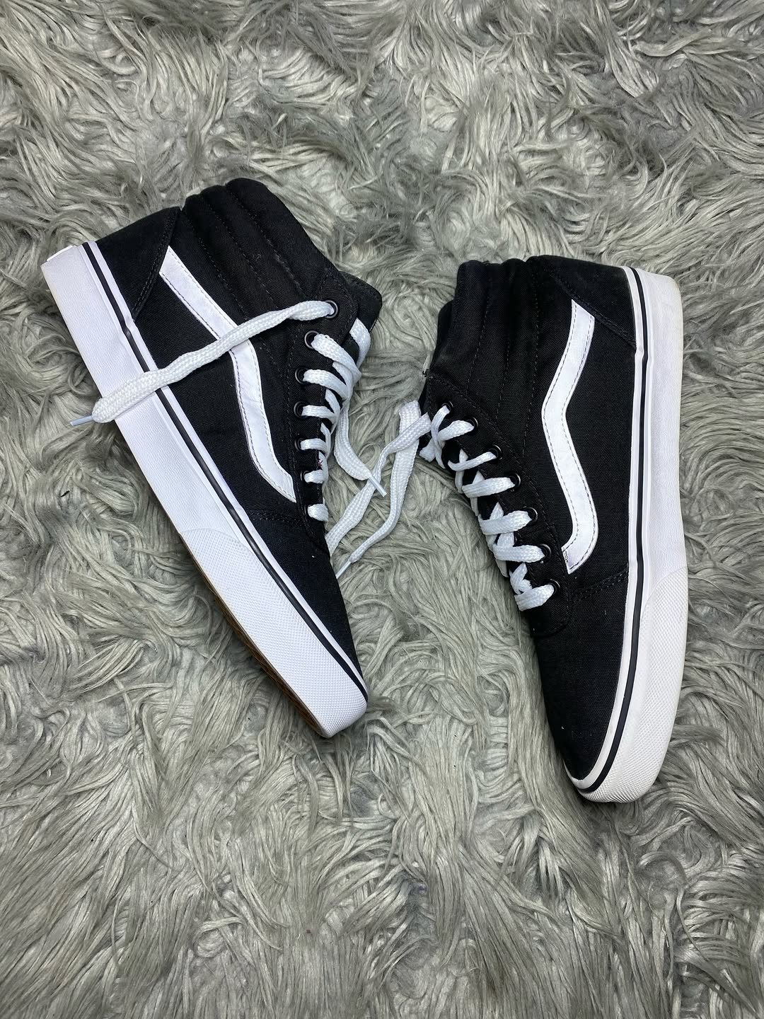 Vans High Top (40.5)