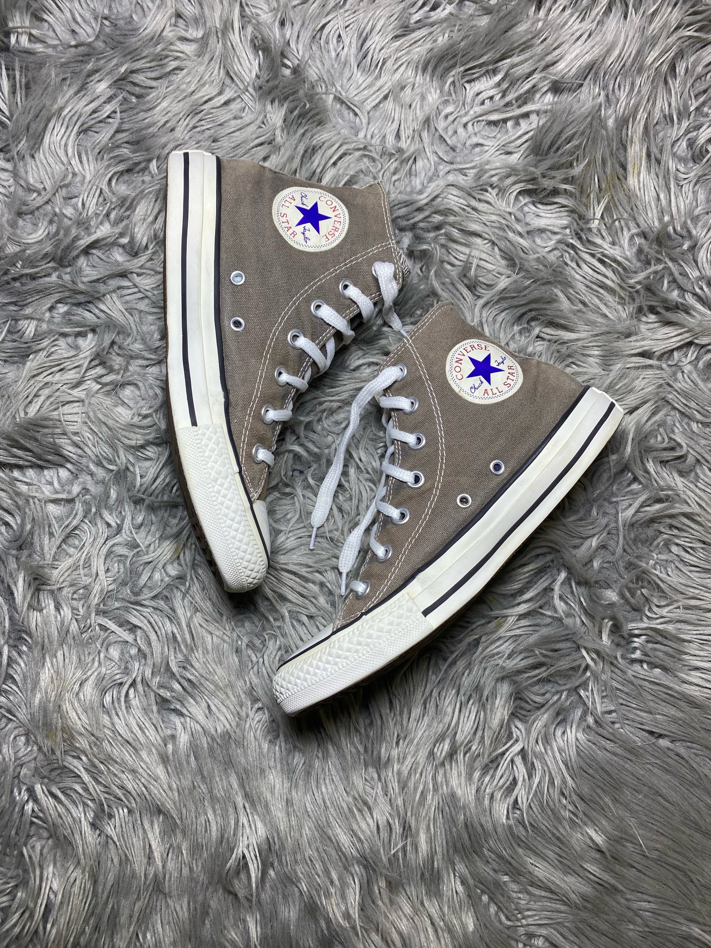Converse High Top (39)