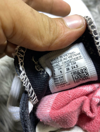 Converse Low Top (39)