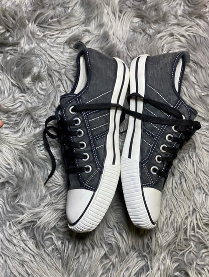 M.P.P SHOES SIZE (41)