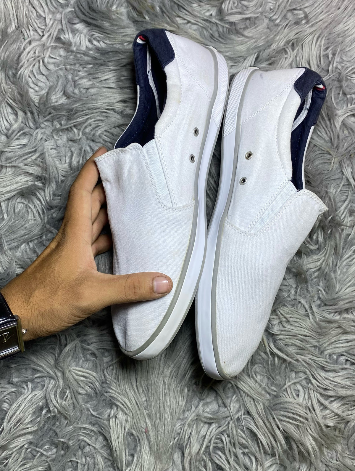 HILFIGER SHOES SIZE (44)