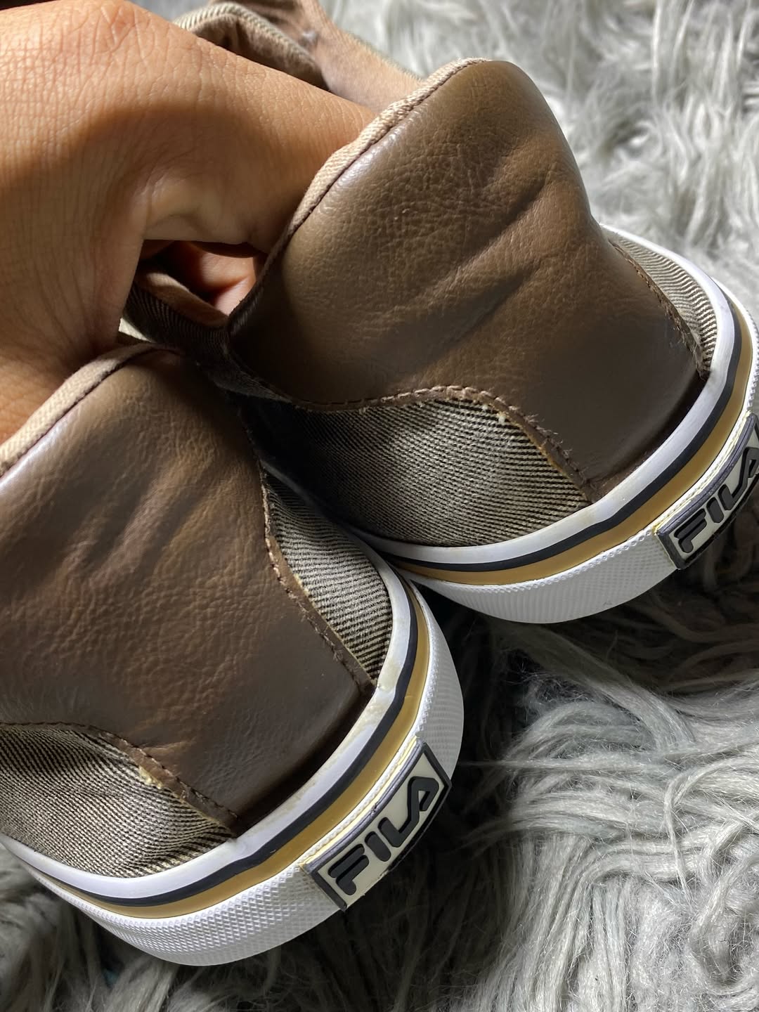 (FILA) Shoes Size (46)
