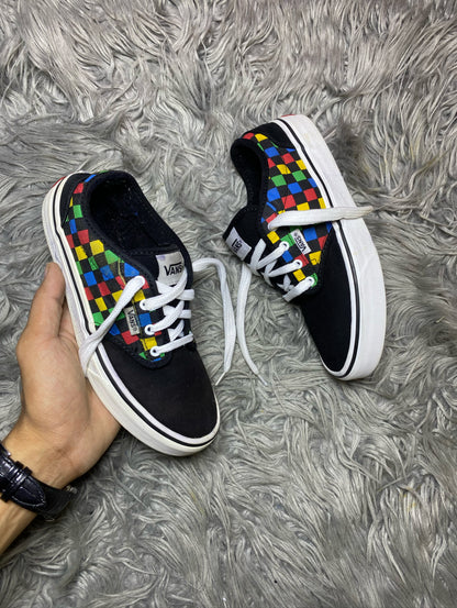 Vans Low Top (35)