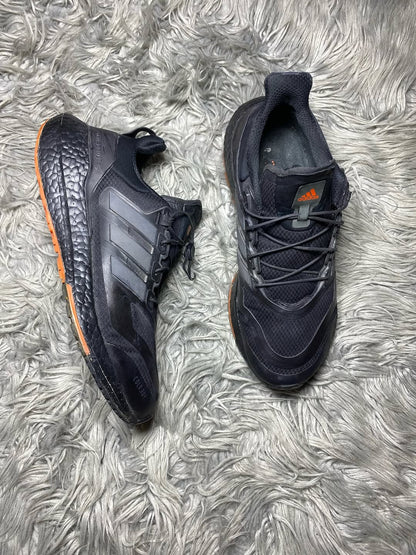 Joggers Shoes Size (42)