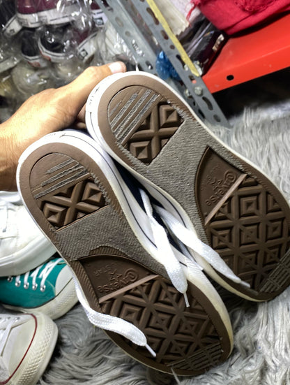 Converse Low Top (39)