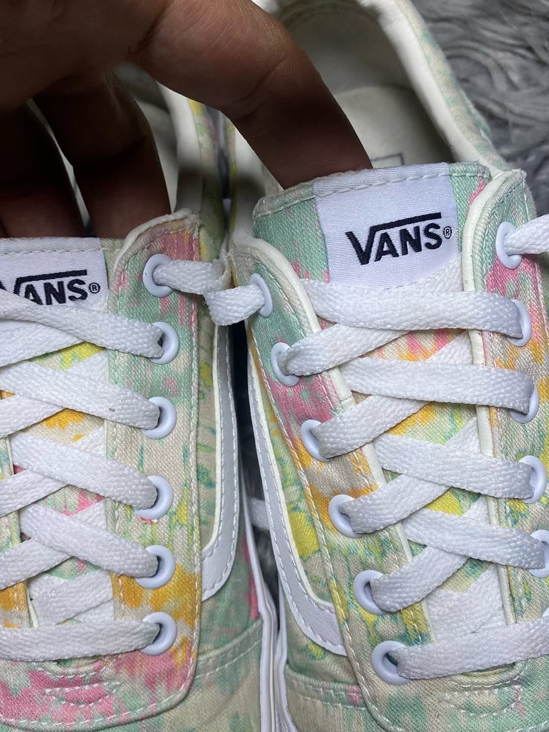 Vans Low Top (40)