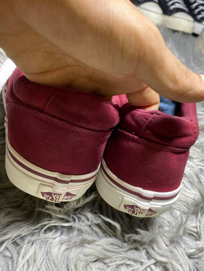 Vans Low Top (40)