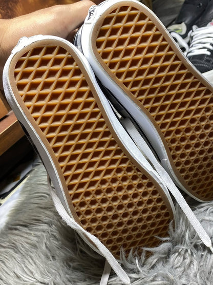 Vans Low Top (39)