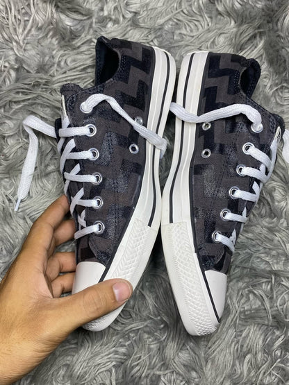 Converse Low Top (40) 2589