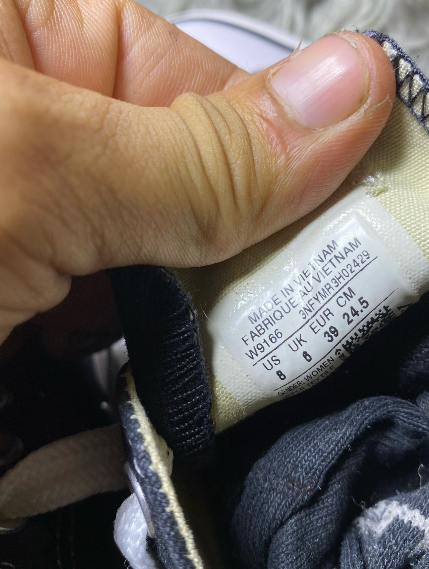 Converse Low Top (39)