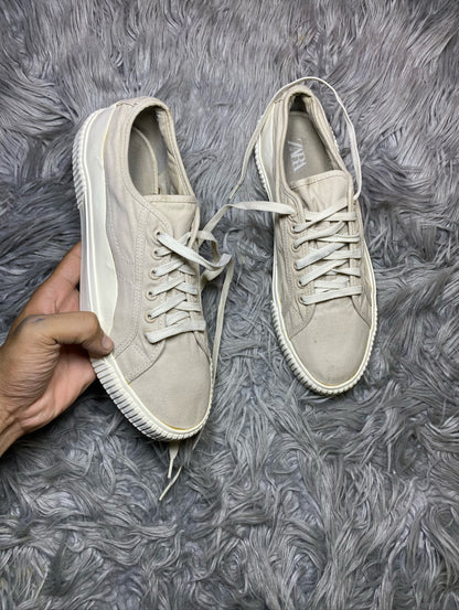 ZARA Shoes Size (43)