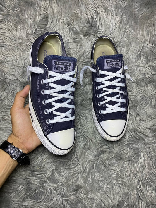Converse Low Top (41.5)