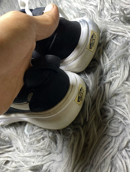 Vans Low Top (37)