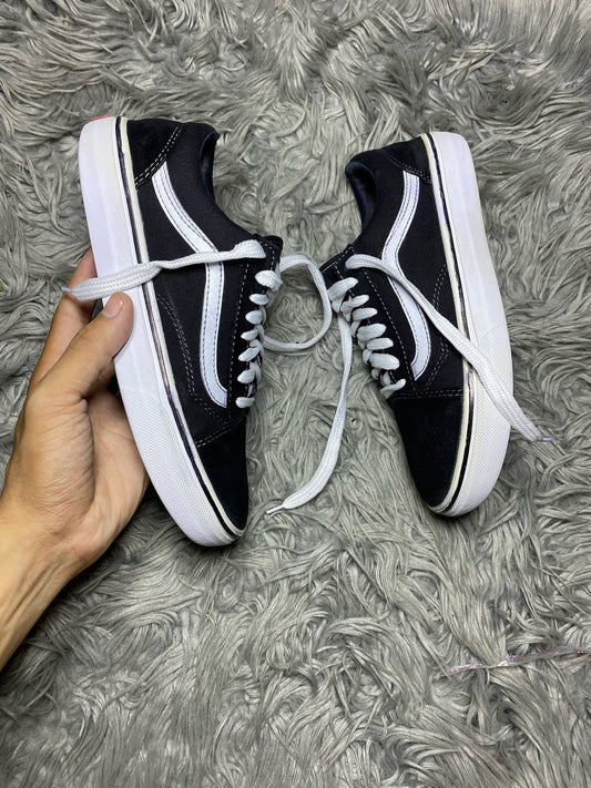 Vans Low Top (40)
