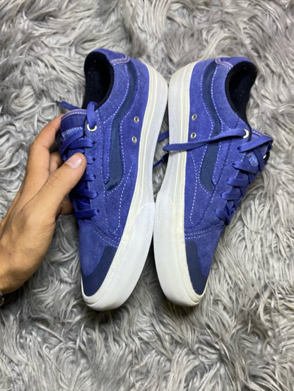 Vans Low Top (38.5)