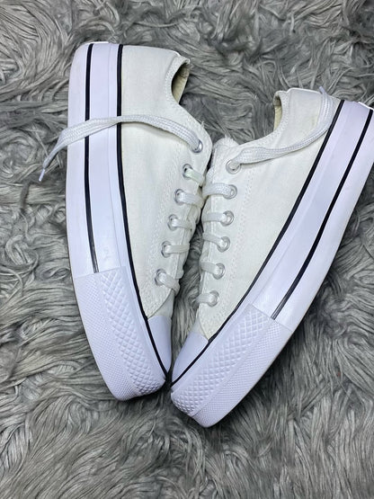 Converse Low Top (39)