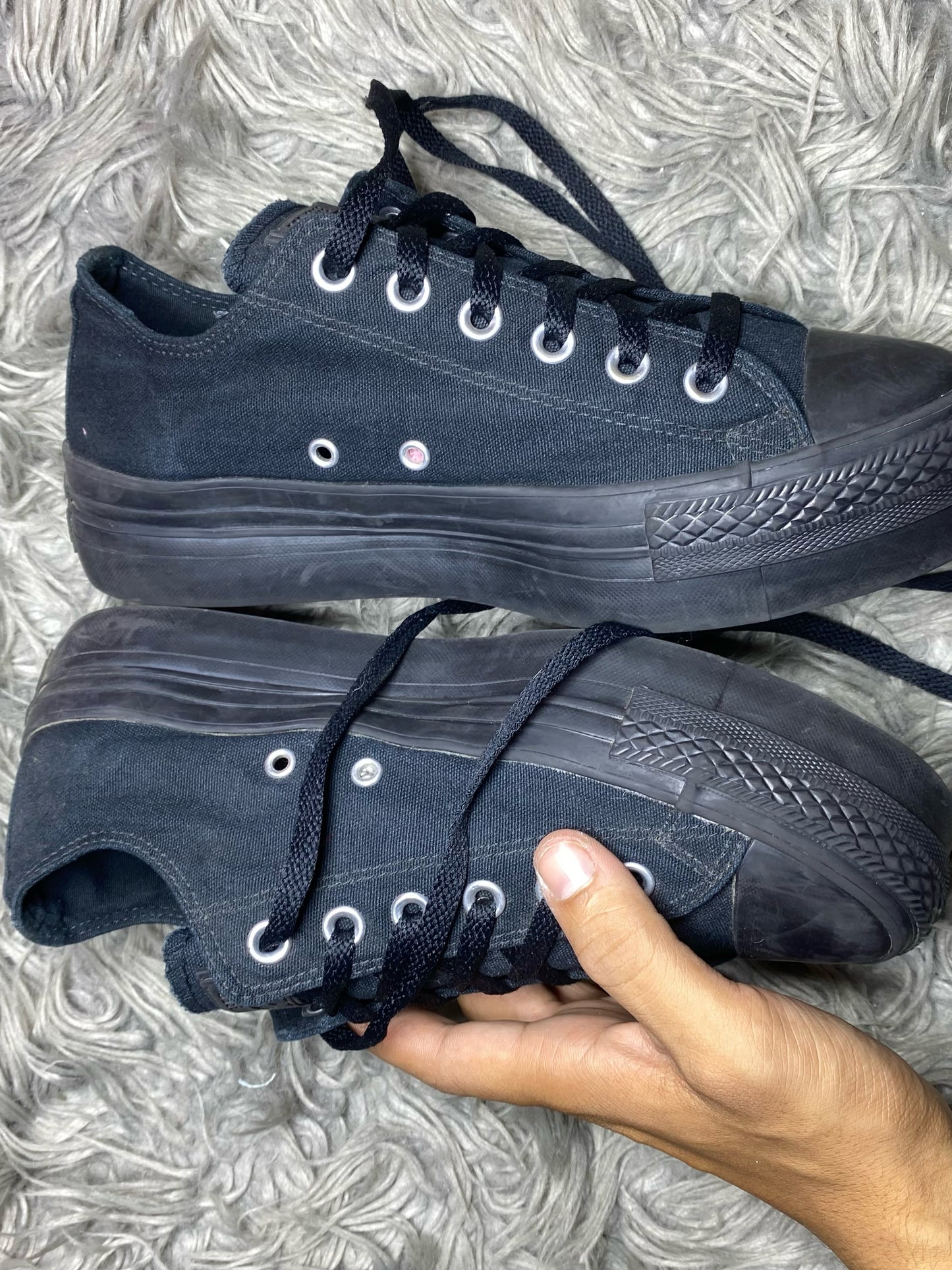 Converse Low Top (39.5)