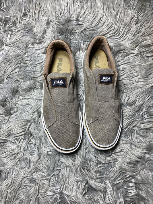 (FILA) Shoes Size (46)