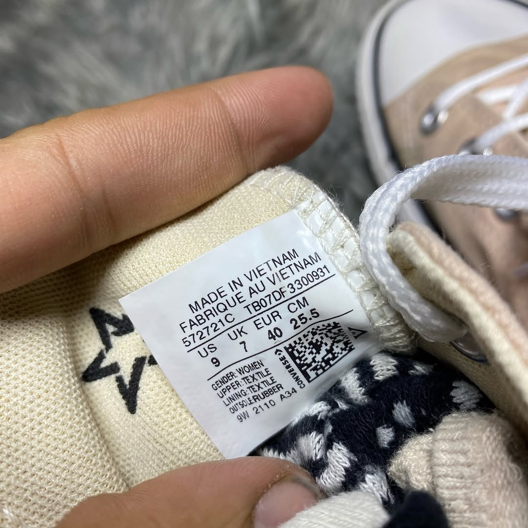 Converse High Top (40)