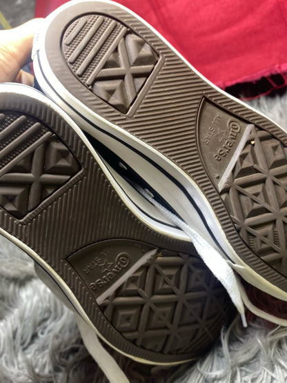 Converse Low Top (39)