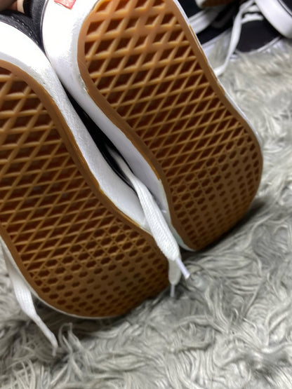 Vans Low Top (40)
