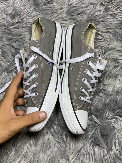 Converse Low Top (41.5)