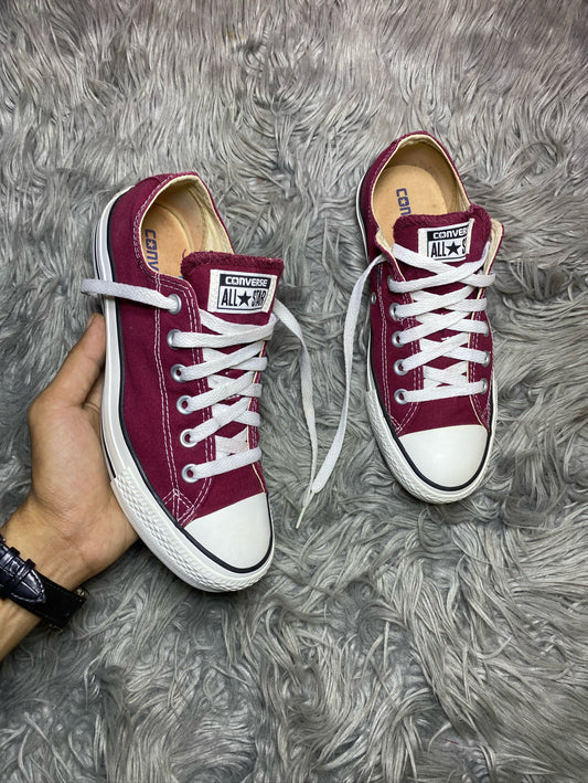 Converse Low Top (38)