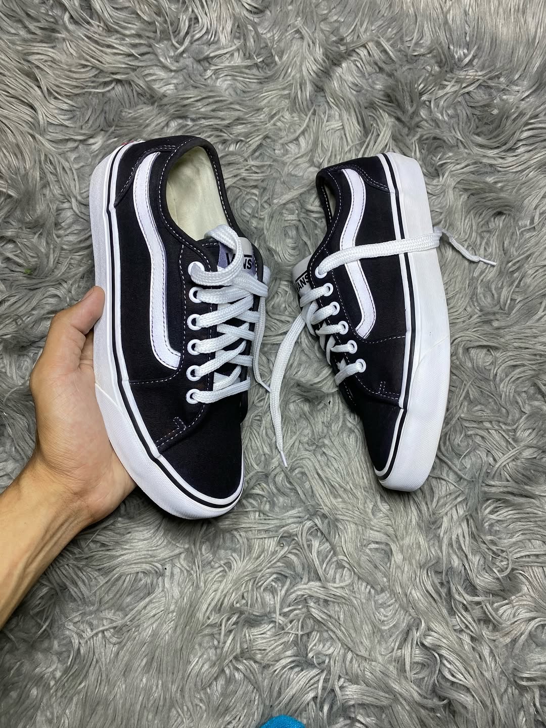 Vans Low Top (40)