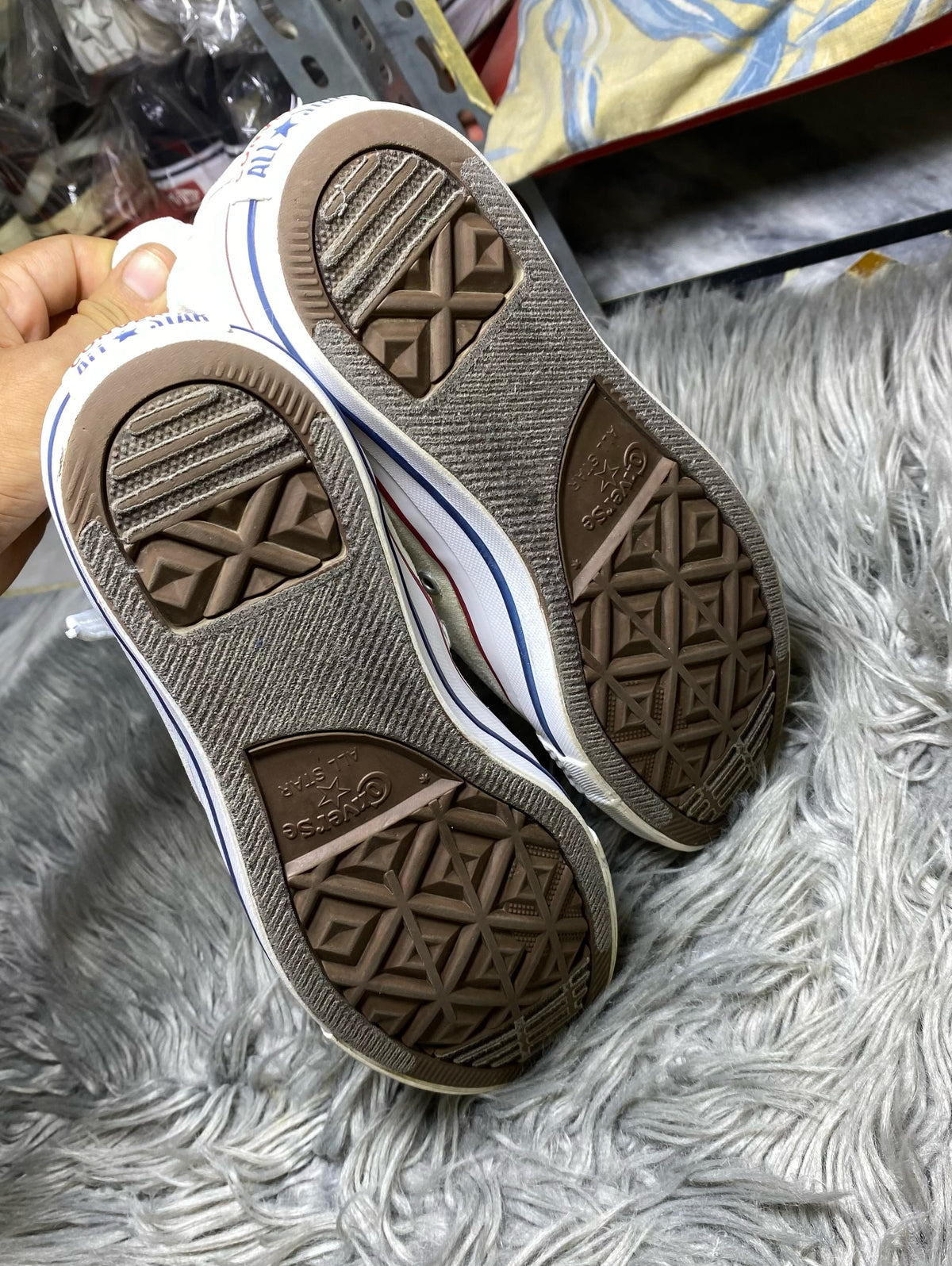 Converse High Top (37.5)