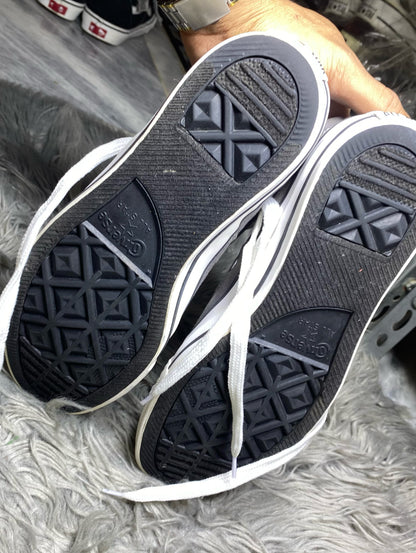 Converse Low Top (41)