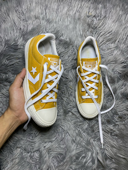 Converse Low Top (39.5)